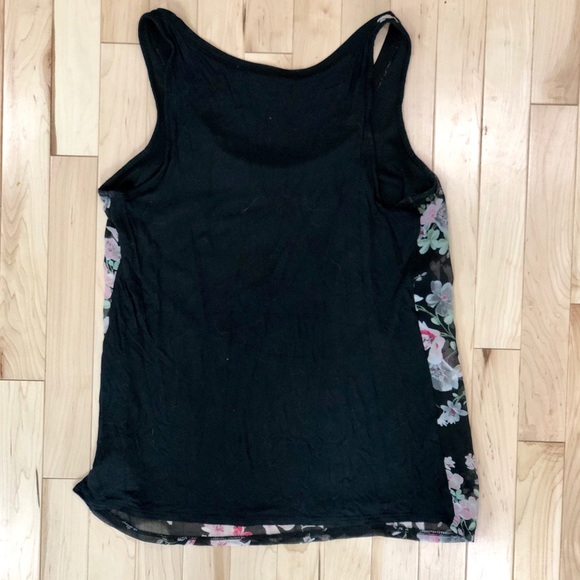 Express Floral sequin black blouse - Picture 3 of 3